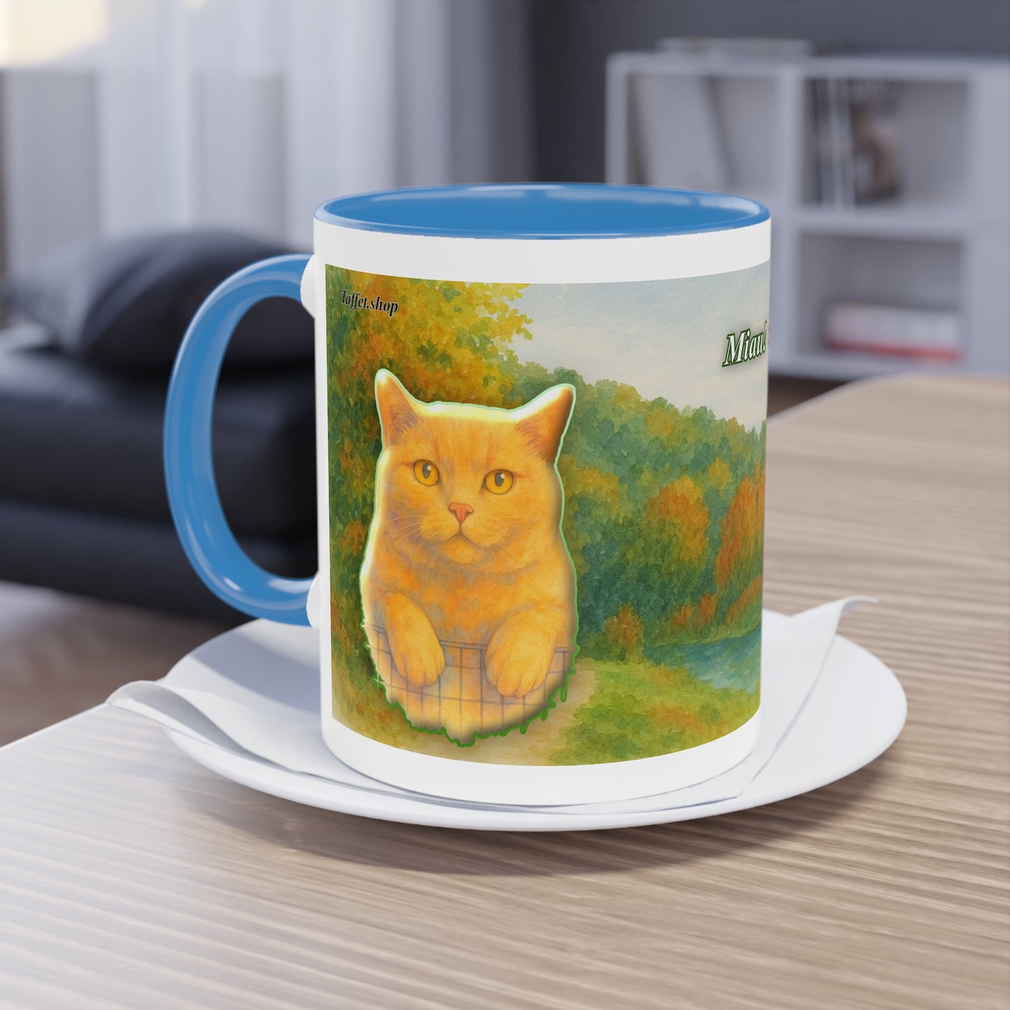 Tasse – Rote Katze mit Bäumen und blauem Himmel im Aquarell-Stil, 325 ml