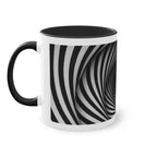 „Hypnotic Spiral“ Designer-Tasse aus der „Black & White“-Kollektion von Taffet.shop, 325 ml