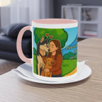 Tasse – „Hund und Katzenliebe mit Frau“ im Comic-Stil, 325 ml