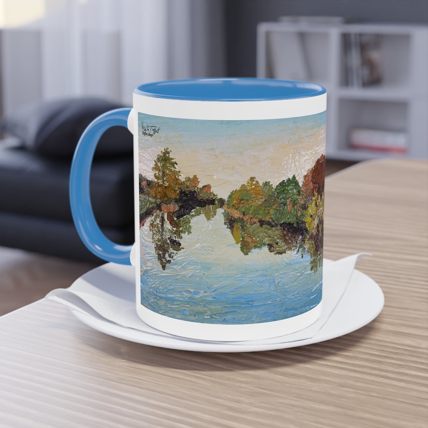 Künstlertasse „Blue River Motif“ Reproduktion eines Impasto-Ölgemäldes von Monika Taffet