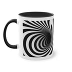 „Deep Spiral“ Designer-Tasse aus der „Black & White“-Kollektion von Taffet.shop, 325 ml