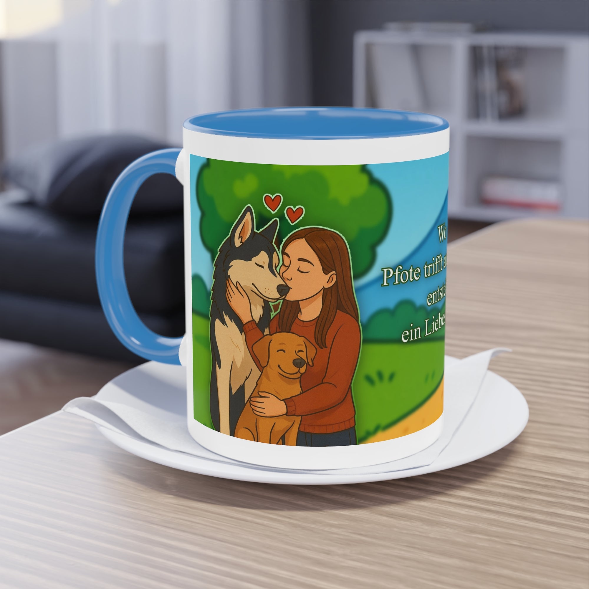 Tasse – „Hund und Katzenliebe mit Frau“ im Comic-Stil, 325 ml